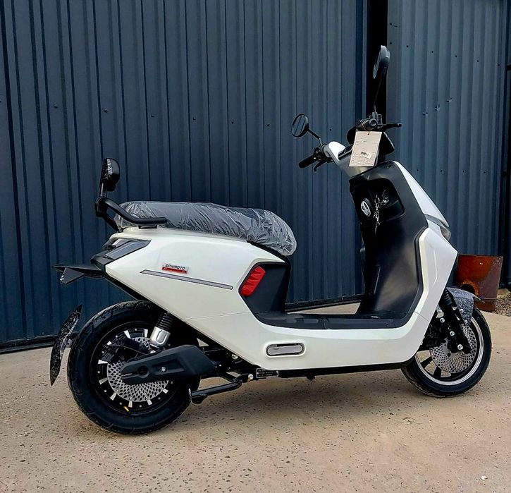 Електроскутер SokMoto e9 gt. 2999 Вт