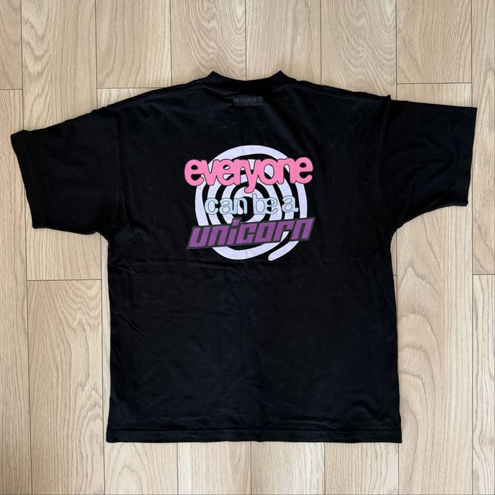 Vetements Everyone Can Be A Unicorn T-Shirt Black
