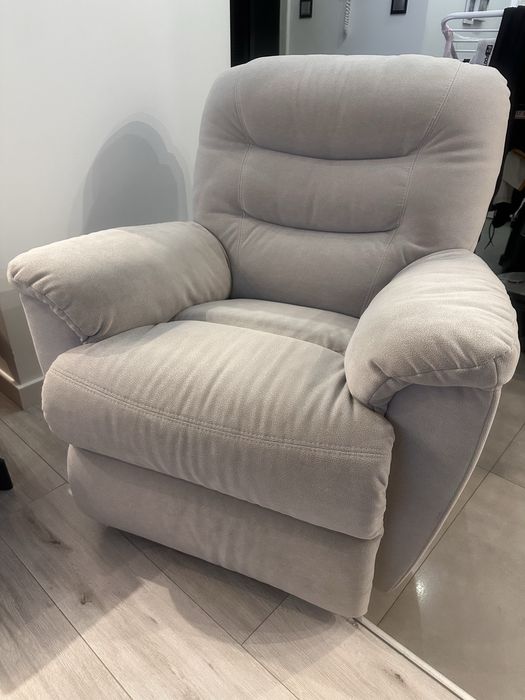 Fotel bujany rozkladany