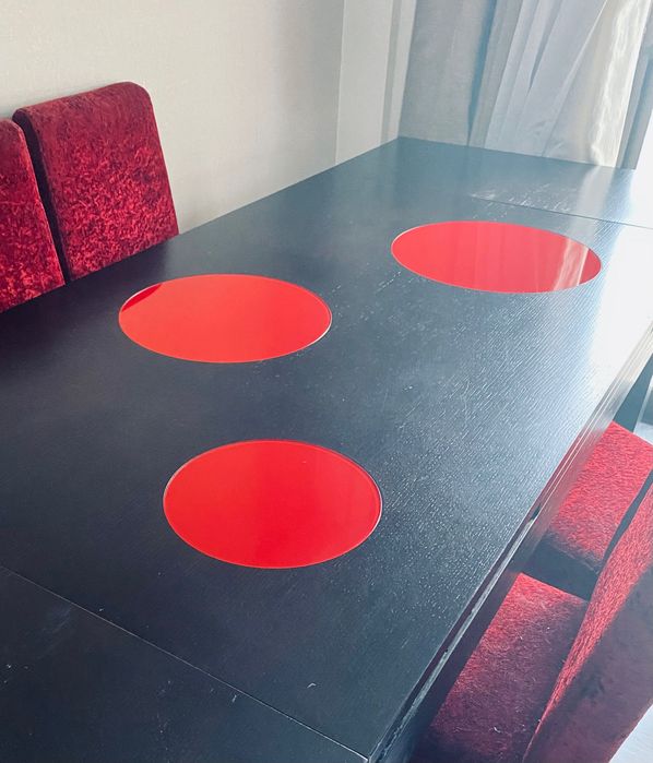 mesa sala de jantar com cadeiras