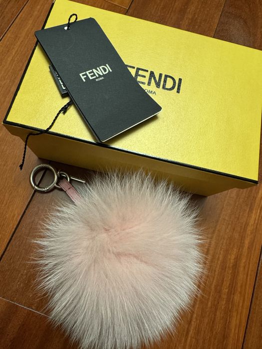 Брелок Fendi PomPom Bag Charm, оригінал, б/у