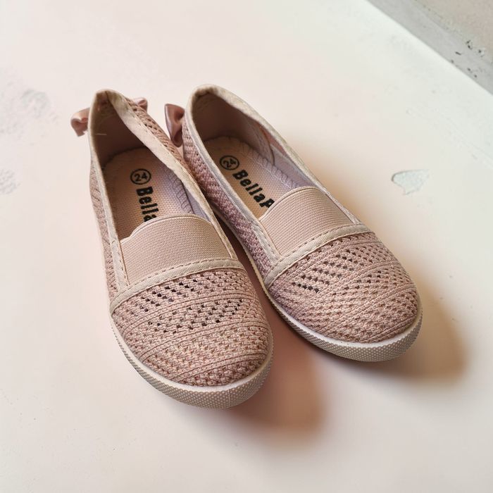 Nowe, buty dziecięce, rozmiar 24