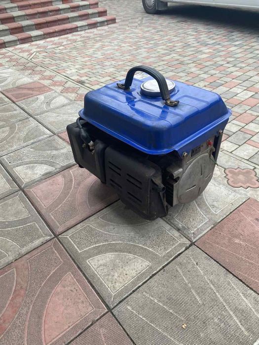 Електростанція / генератор / електрогенератор / бензиновий