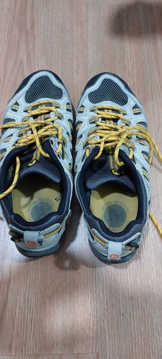 Ténis/Sapatinhas Merrell nº 41.5 - Excelente Estado