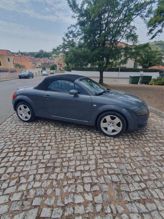 Audi TT 1.8t versão baseball - cabrio