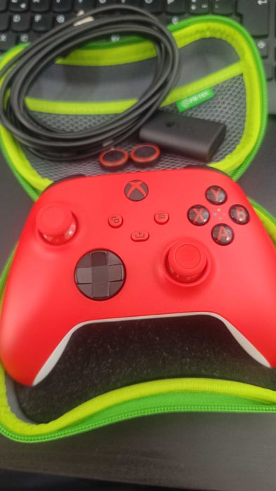 Controle XBox Pulse Red Series X + Acessórios