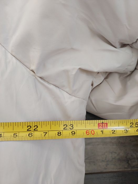 Пуховик вкорочений розмір М стан новго