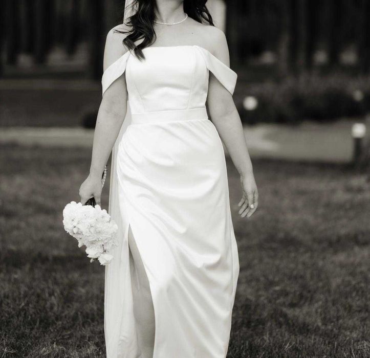 Весільна  ніжна сукня кольору айворі