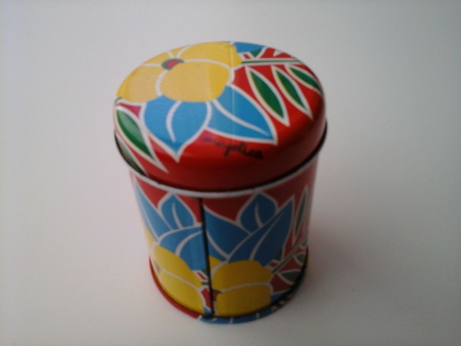 Conjunto 4 caixas em lata, anos 80