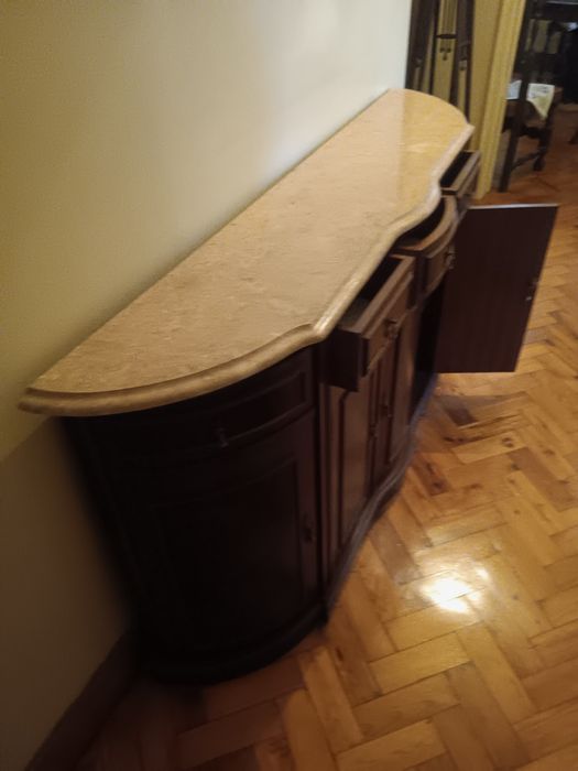 Consola com tampo em pedra mármore