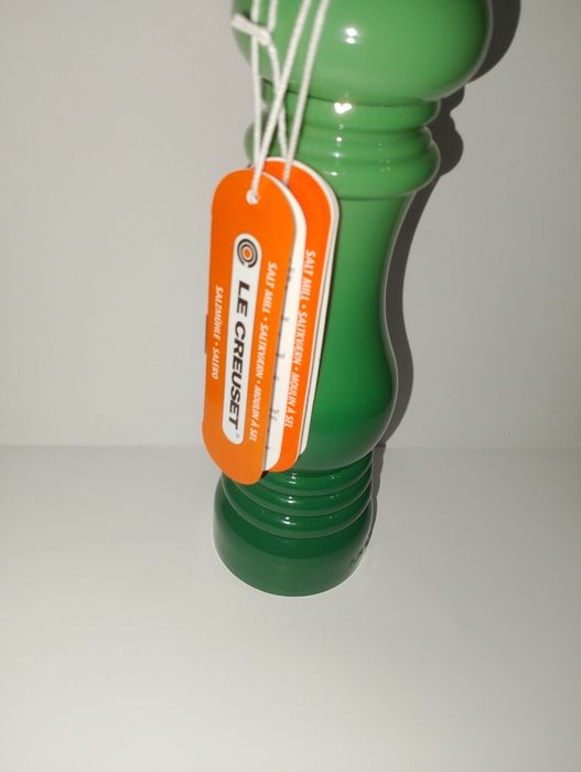 Le creuset солонка мельница 21 см