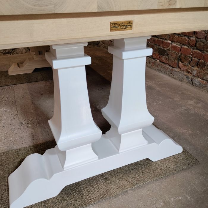 Stół dębowy klasztorny