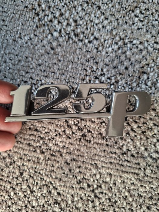 Emblemat Fiat 125p