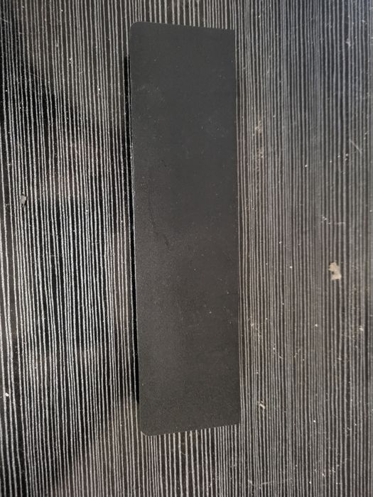 Sprzedam orginalna Baterię do laptopa DELL VOSTRO 1015 PP37L.