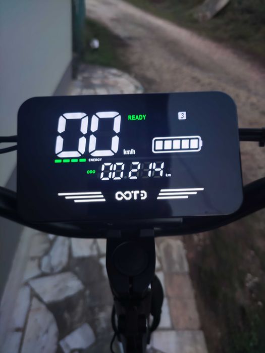 OOTD T10 trotinete elétrica