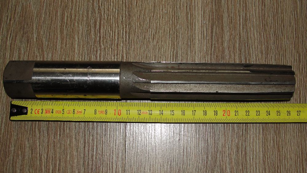 Rozwiertak Ręczny NRTh 34 , 36