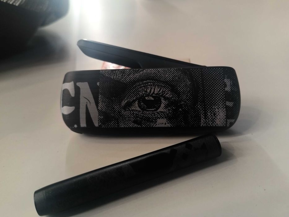 Bolsa com caneta para escrever