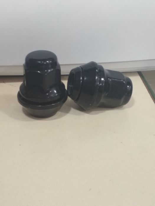 Гайка для колес Ford