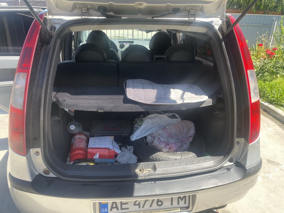 Mitsubishi Colt VI