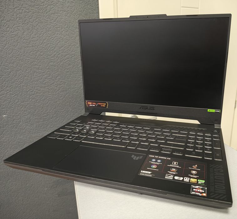 Ігровий ноутбук Asus TUF Gaming FA507NU-LP101 R5-7535HS RTX4050 НЕСПРАВНИЙ ПРОЦЕСОР