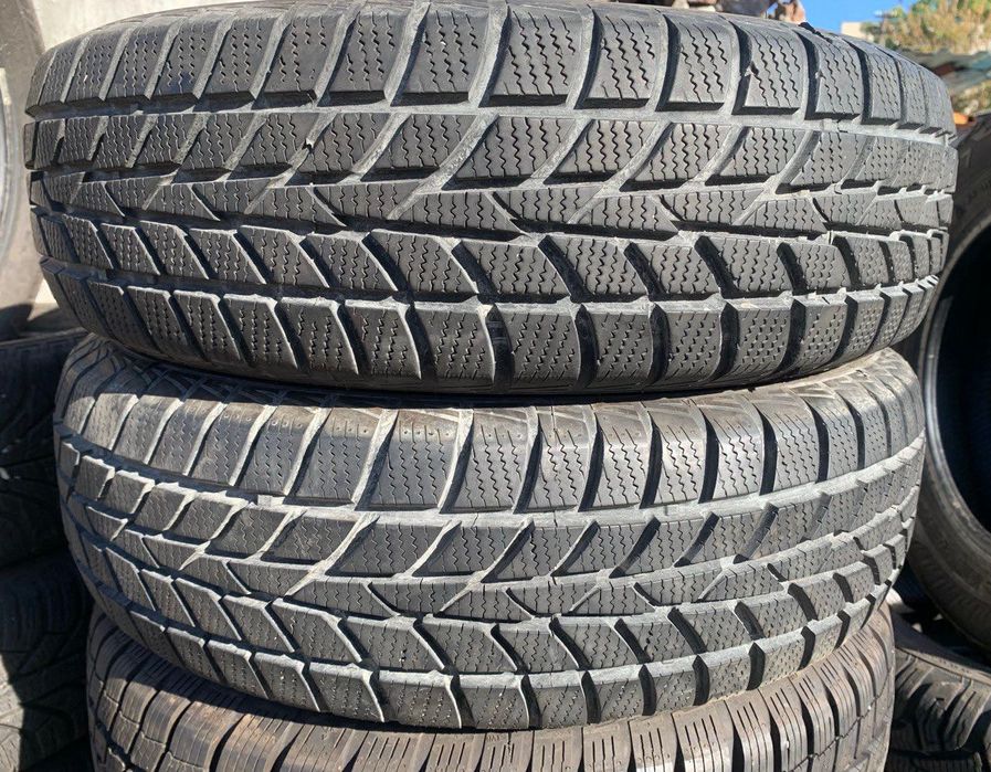 Скад шин б/в. 185/70 R14 Hankook Winter I*Cept RS: 1 000 грн ...