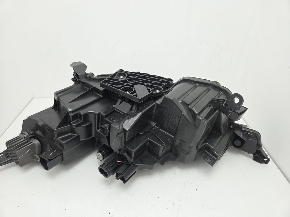 Фара права Infiniti QX60 2022-2025 USA