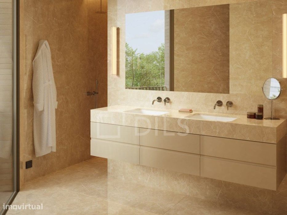 Apartamento T2 com jardim na Foz do Douro