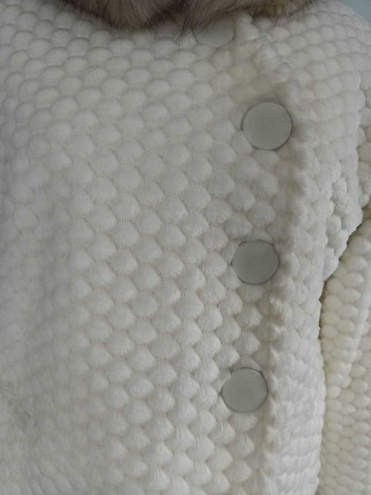 Armani kurtka sztuczne futro elegancka