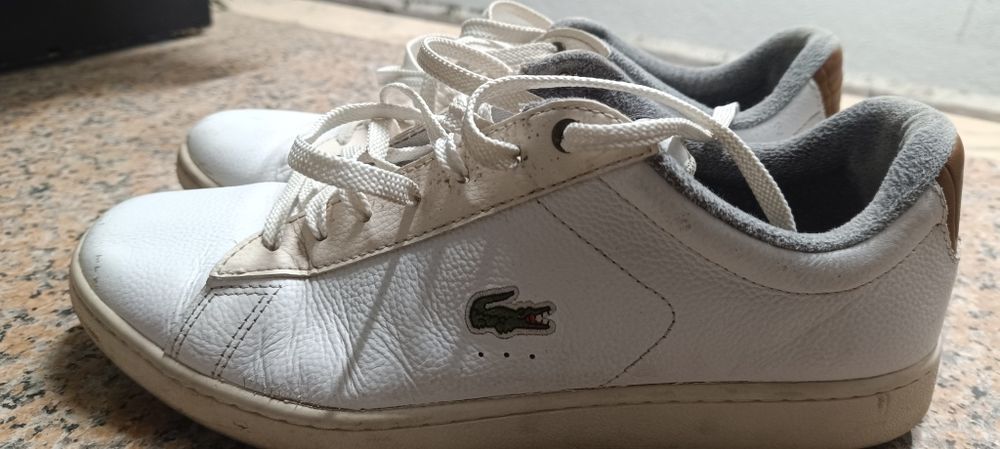 Tênis Lacoste brancos N°44,5