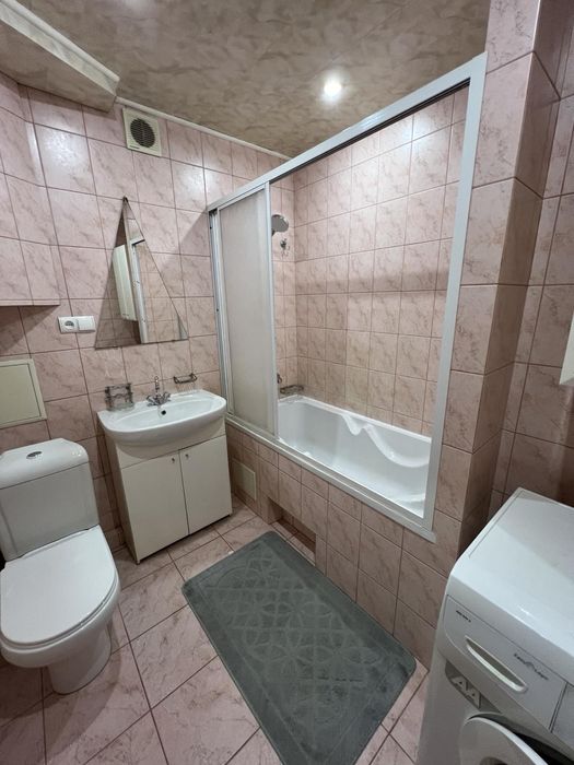 Оренда 3кімнатної квартири Пасічна