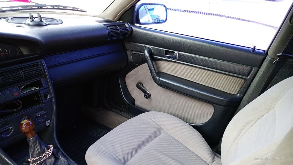 Audi 100 1992 VIN WAUZZZ4AZNN108334 фото оголошення 11 з 16