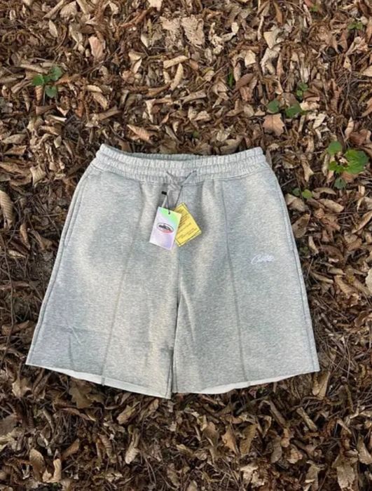 продам шорти Corteiz