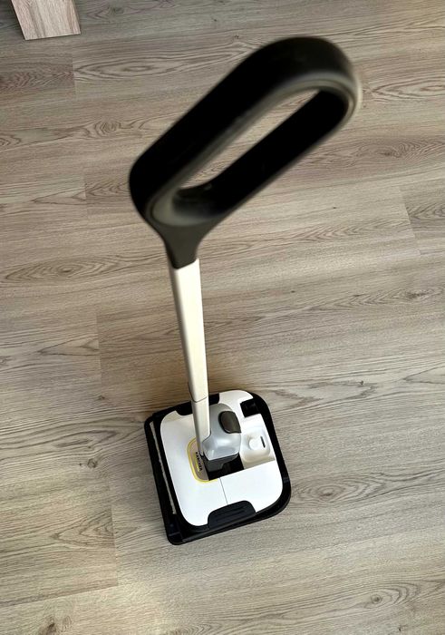 Mop elektryczny KARCHER FC 2-4