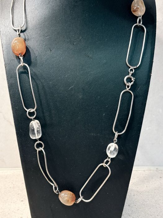 Lindos colares com pedras semi preciosas e prata contrastada