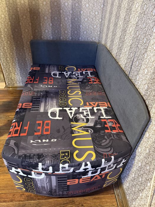 Продам диван раскладной