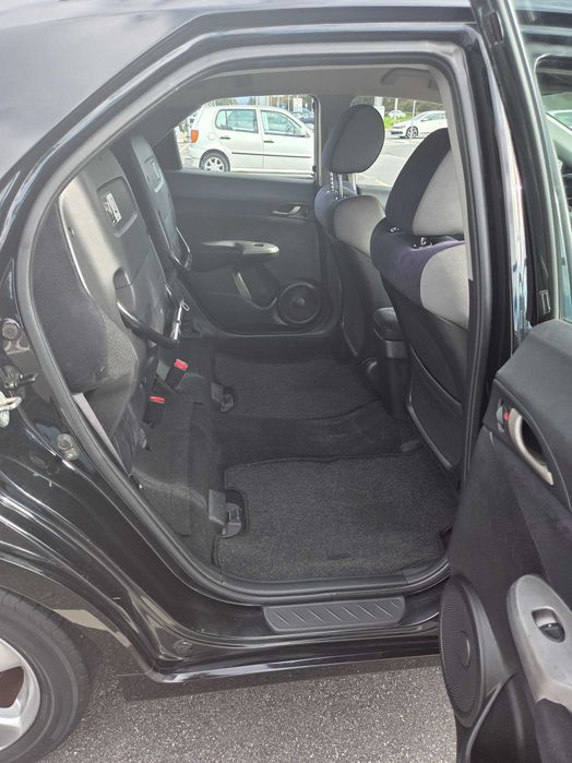 Honda Civic 2006 - gasolina e manual