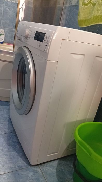 стиральная машина Electrolux  на 6кг