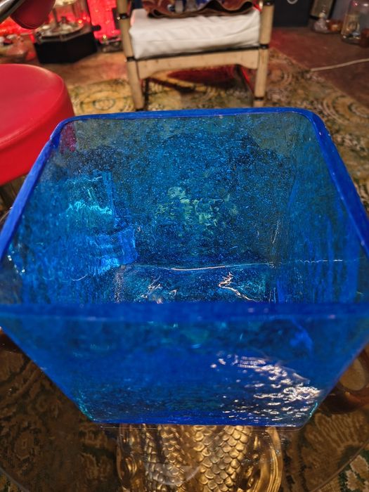 Duży pojemnik, wazon