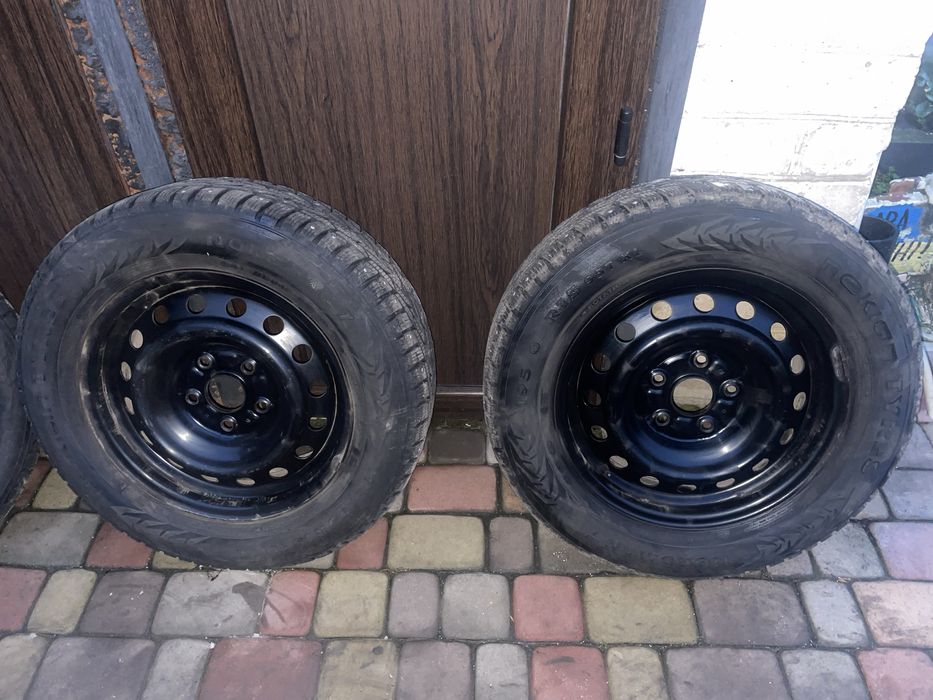 Автошина б/у шипи 195 65/15 Nokian