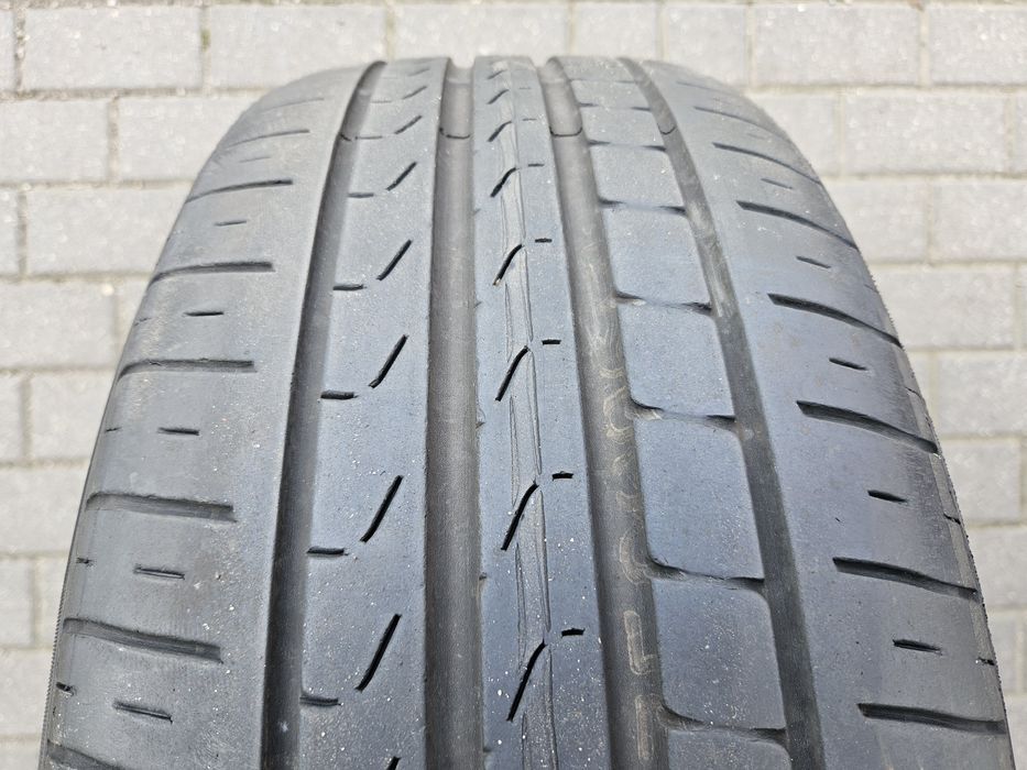 1x 225/55R17 97Y Pirelli P7 Cinturato / 5mm [1221]