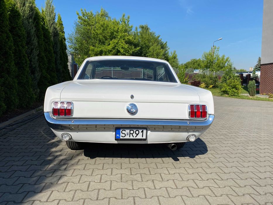 Ford Mustang coupe 3.3 R6; 1966r; po kapitalnej odbudowie