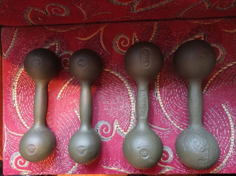 Продам гири и гантели в цвете хаки(олива)