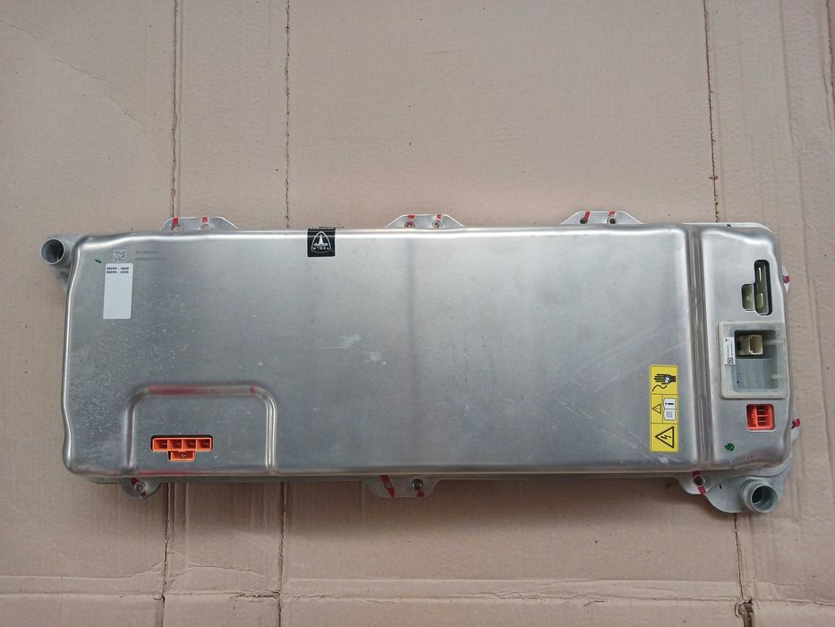 Перетворювач charger Tesla 1135558