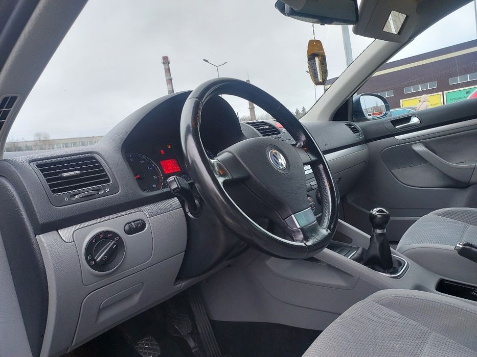 продам Свіжопригнаний автомобіль