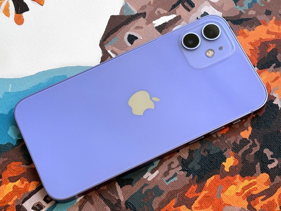 Iphone 12 Purple
