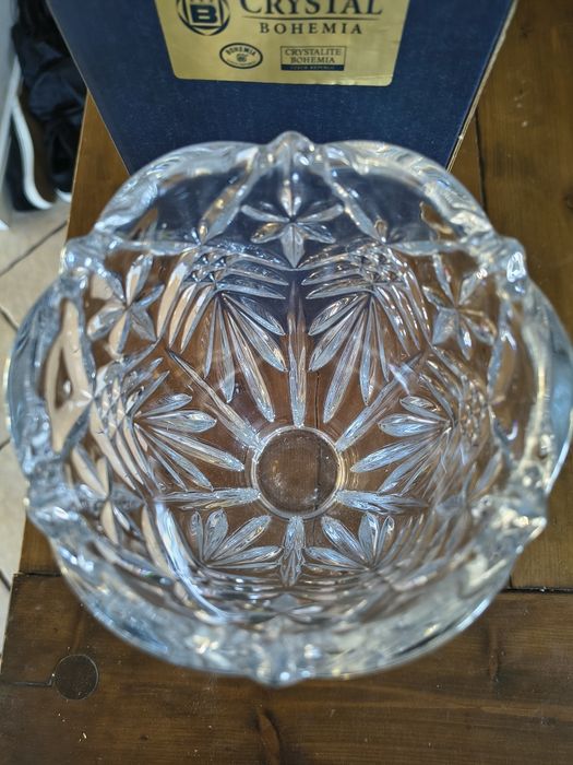 Wazon kryształowy nowy