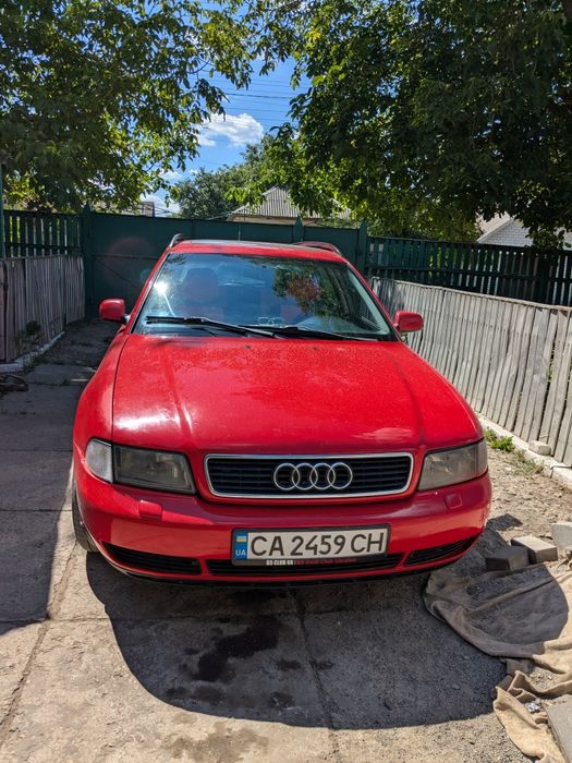 Продам Audi A4 B5 1.8 ADR