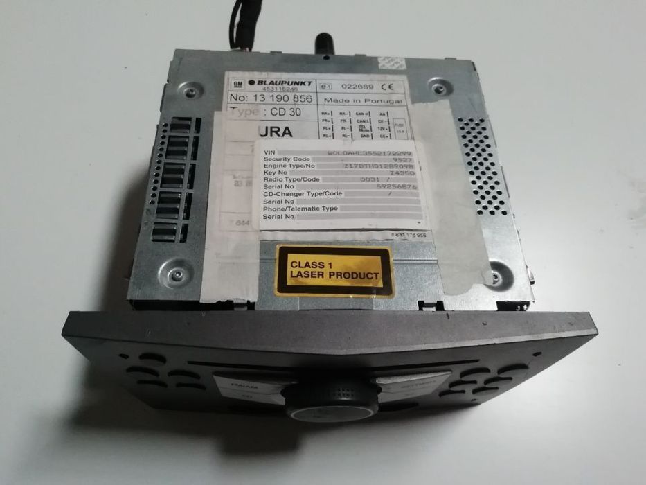 Autoradio / radio - Opel Astra H ( com codigo )