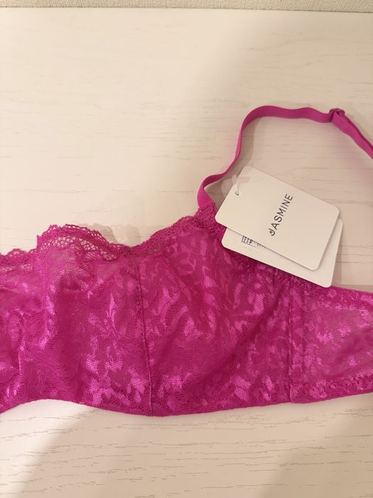 Новий бюстгалтер Jasmine , розмір 70С