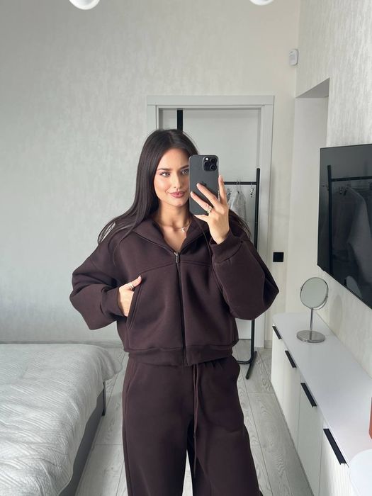 Спортивний костюм жіночий